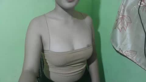 hot_spicy_pussy online show from April 8, 2026, 11:21 am
