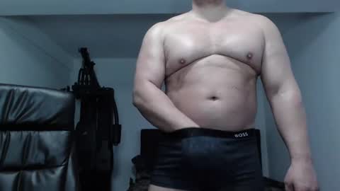 Stefano.. online show from March 2, 2025, 5:33 am