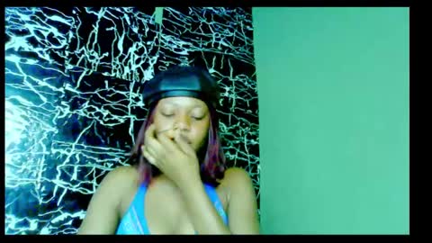 Snapshot of hot_stellaa chatting on December 24, 2024, 11:33 pm Stella online show from December 24, 2024, 11:33 pm