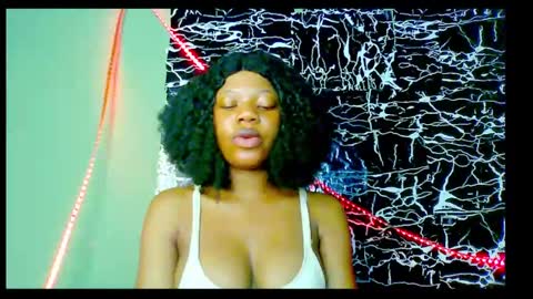 Snapshot of hot_stellaa chatting on January 18, 2025, 7:38 am Stella online show from January 18, 2025, 7:38 am