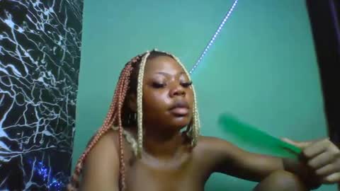 Snapshot of hot_stellaa chatting on February 14, 2025, 11:53 am Stella online show from February 14, 2025, 11:53 am