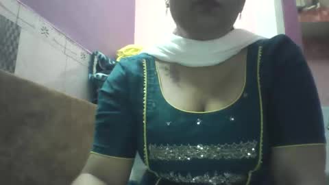 Snapshot of hot_tanvi chatting on March 19, 2026, 10:08 am Tanvi online show from March 19, 2026, 10:08 am