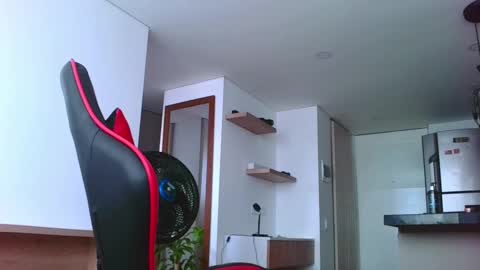 Snapshot of hot_twinks83 chatting on September 25, 2025, 5:16 pm hot_twinks83 online show from September 25, 2025, 5:16 pm