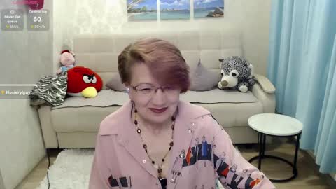 Snapshot of hot_woman04 chatting on May 17, 2026, 1:18 pm Sofia online show from May 17, 2026, 1:18 pm