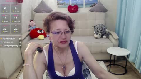 Snapshot of hot_woman04 chatting on May 30, 2026, 5:54 pm Sofia online show from May 30, 2026, 5:54 pm