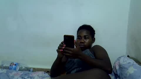 hotagrace online show from October 24, 2025, 7:32 pm