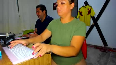 hotandfierylatinos online show from July 12, 2026, 10:50 am