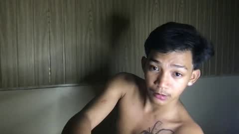 hotasian_jerome online show from April 13, 2026, 4:34 pm