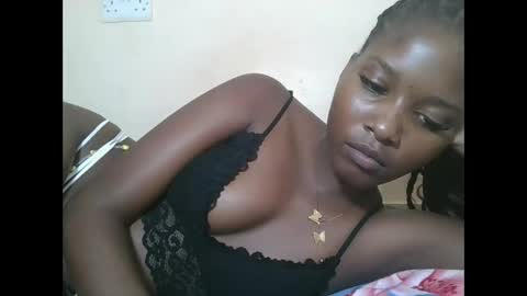 love online show from October 7, 2025, 8:39 pm