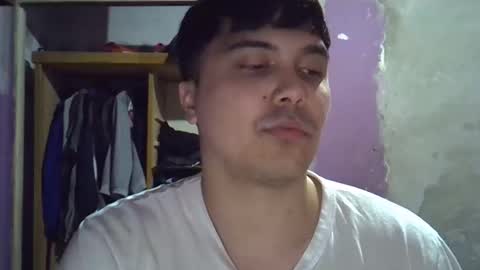 hotbaby6900 online show from October 5, 2025, 9:24 pm