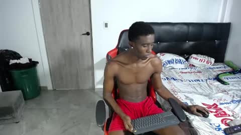 Snapshot of hotblacks07 chatting on April 24, 2026, 4:20 pm rivas online show from April 24, 2026, 4:20 pm