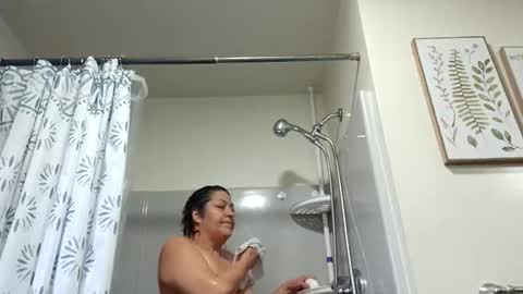 hotboobs117 online show from April 2, 2026, 7:11 pm