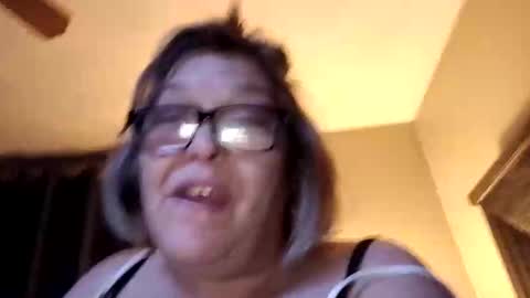 hotboobs117 online show from April 24, 2026, 3:20 am