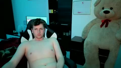 Snapshot of hotboyshorny chatting on April 29, 2026, 5:30 pm Hotboyshorny online show from April 29, 2026, 5:30 pm