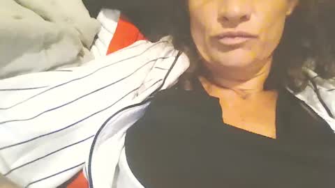 hotcouple1319 online show from September 16, 2025, 6:03 am