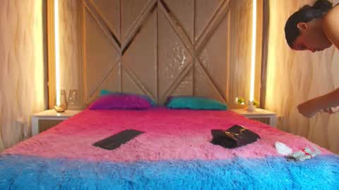 Snapshot of hotcouple_222 chatting on March 9, 2026, 7:29 pm hotcouple_222 online show from March 9, 2026, 7:29 pm