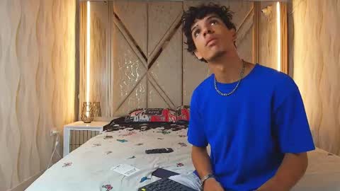 Snapshot of hotcouple_222 chatting on April 10, 2026, 1:38 pm hotcouple_222 online show from April 10, 2026, 1:38 pm