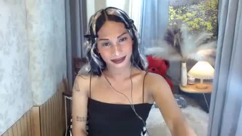 SEXY JASMINE online show from May 29, 2026, 8:12 am