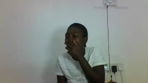 Snapshot of hotcutetracie chatting on September 11, 2025, 9:20 am VICTORIA online show from September 11, 2025, 9:20 am