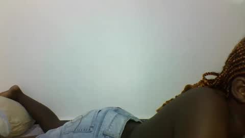 Snapshot of hotcutetracie chatting on October 9, 2025, 7:17 am VICTORIA online show from October 9, 2025, 7:17 am