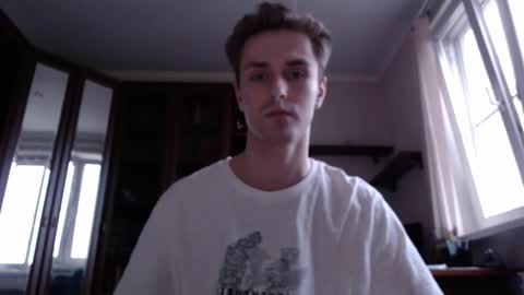 hotdicknik online show from October 8, 2025, 2:04 pm