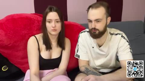 Snapshot of hotduoplay chatting on April 30, 2026, 7:42 pm Max and Alina online show from April 30, 2026, 7:42 pm