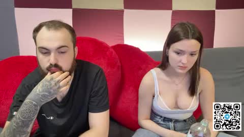 Snapshot of hotduoplay chatting on May 23, 2026, 8:57 pm Max and Alina online show from May 23, 2026, 8:57 pm