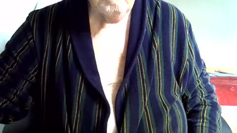 hotejok online show from July 28, 2026, 9:04 am