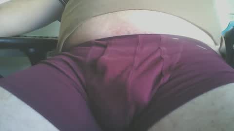 hotelstayer1234 online show from September 12, 2025, 11:10 am