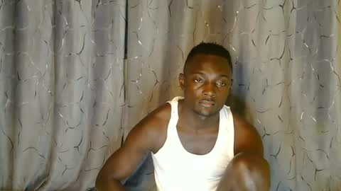 hoter_ online show from July 4, 2026, 4:51 am
