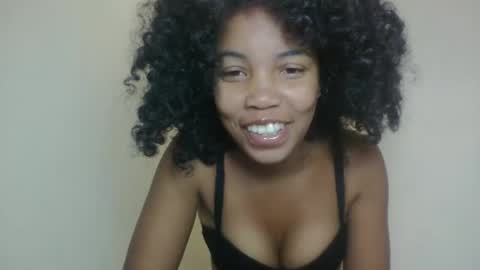 hotfelicia online show from May 15, 2026, 8:32 am