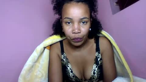 hotfelicia online show from July 24, 2026, 7:23 pm