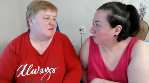 Snapshot of hotfiremommy chatting on May 29, 2026, 5:33 pm LimonkaFire online show from May 29, 2026, 5:33 pm