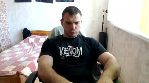 Snapshot of hotfitbboy_2001 chatting on July 21, 2026, 11:01 am Alex online show from July 21, 2026, 11:01 am