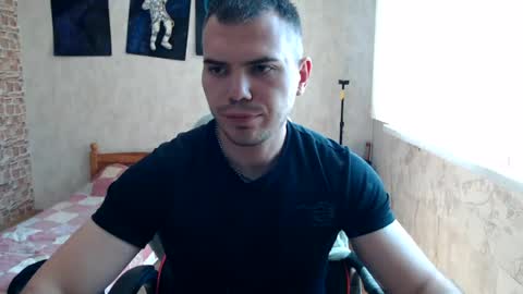 Snapshot of hotfitbboy_2001 chatting on July 28, 2026, 11:28 am Alex online show from July 28, 2026, 11:28 am