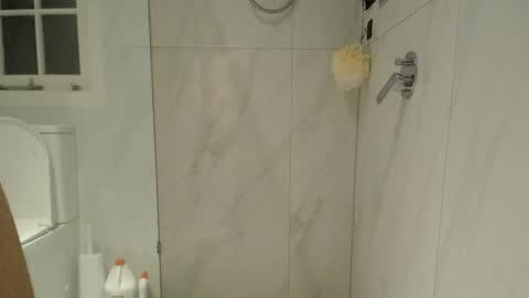 Snapshot of hotforit01 chatting on February 16, 2025, 9:04 am hotforit01 online show from February 16, 2025, 9:04 am