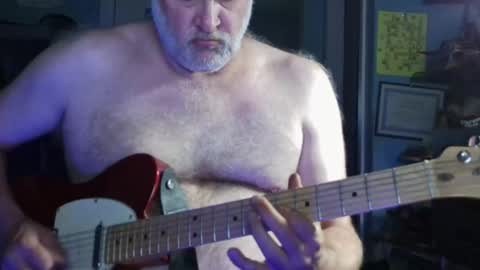 Smoochface online show from April 30, 2026, 5:14 am