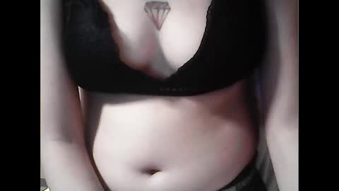 hotfuntasypinay online show from June 1, 2026, 6:20 pm