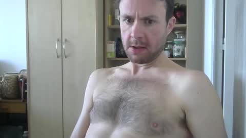 Le jardinier sexy online show from April 6, 2026, 7:09 am