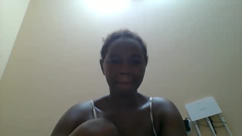 Queen online show from December 23, 2025, 1:14 am