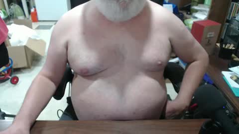 Snapshot of hotgrandpa594u chatting on October 20, 2025, 12:33 am hotgrandpa594u online show from October 20, 2025, 12:33 am