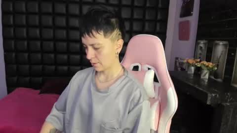 hannah online show from November 13, 2025, 12:04 pm