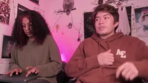 Sam and Nico online show from December 20, 2025, 3:35 am