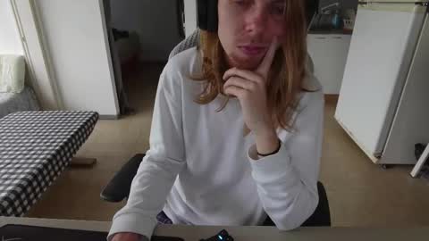 Snapshot of hotinhell666 chatting on February 21, 2025, 10:50 am Hikikomori Alex online show from February 21, 2025, 10:50 am