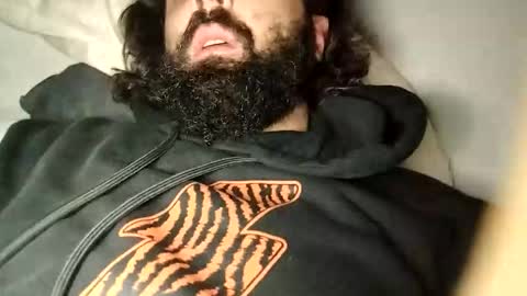 Snapshot of hotitalianboy218174 chatting on December 18, 2025, 6:08 am Italiaboy online show from December 18, 2025, 6:08 am