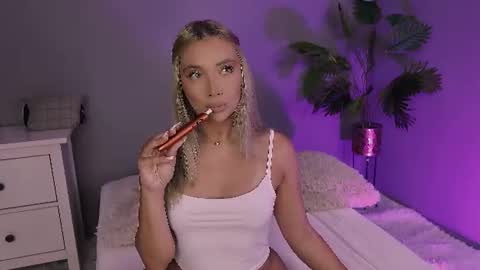 Maria online show from June 15, 2026, 4:47 am