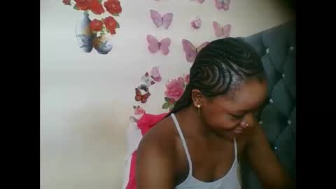 LOYCE online show from October 11, 2025, 11:42 am