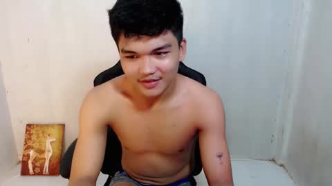 hotking_cummer online show from February 12, 2026, 6:36 pm