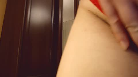 Angela online show from December 18, 2024, 8:47 pm