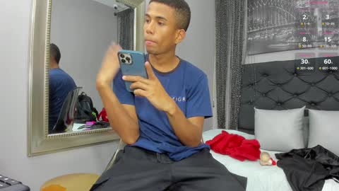 Snapshot of hotkoljeixxx chatting on February 9, 2025, 4:04 am Hotkoljei online show from February 9, 2025, 4:04 am